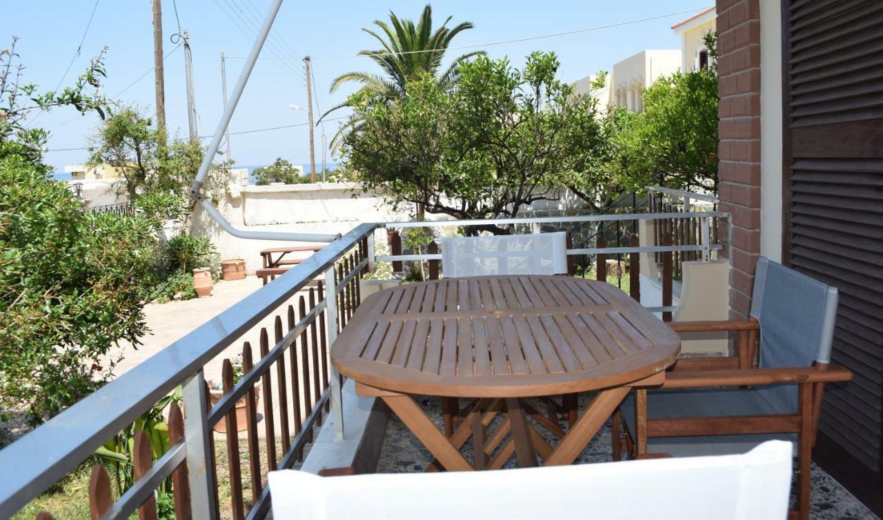 Modern Apartment With Garden Kíssamos Dış mekan fotoğraf